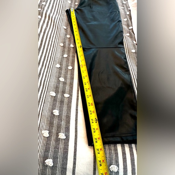 FABLETICS FAUX LEATHER look  Stretchy fabric, color BLACK, size XL, Inseam 26. - Picture 4 of 8